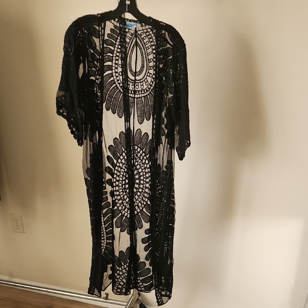 Rebellion Black Oversized Tunic with Flutter Sleeves and Graphic Design